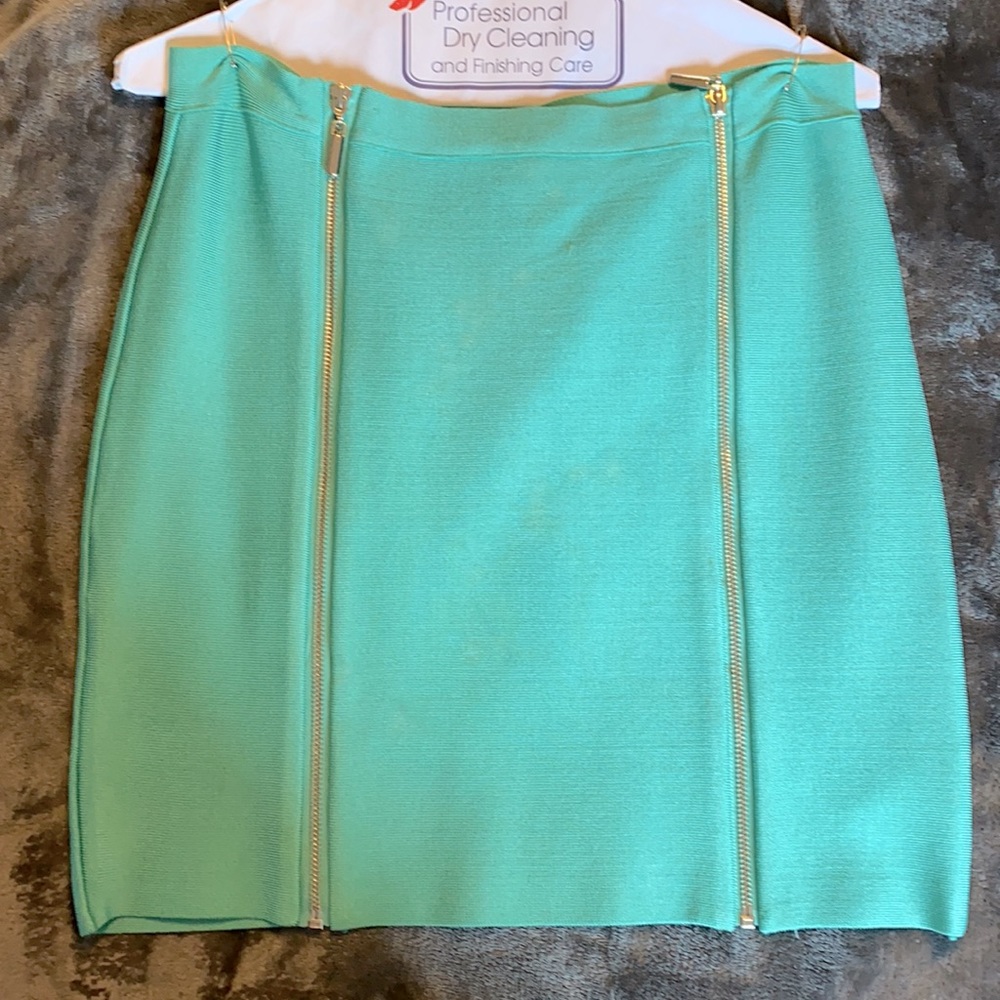 Bebe Skirt